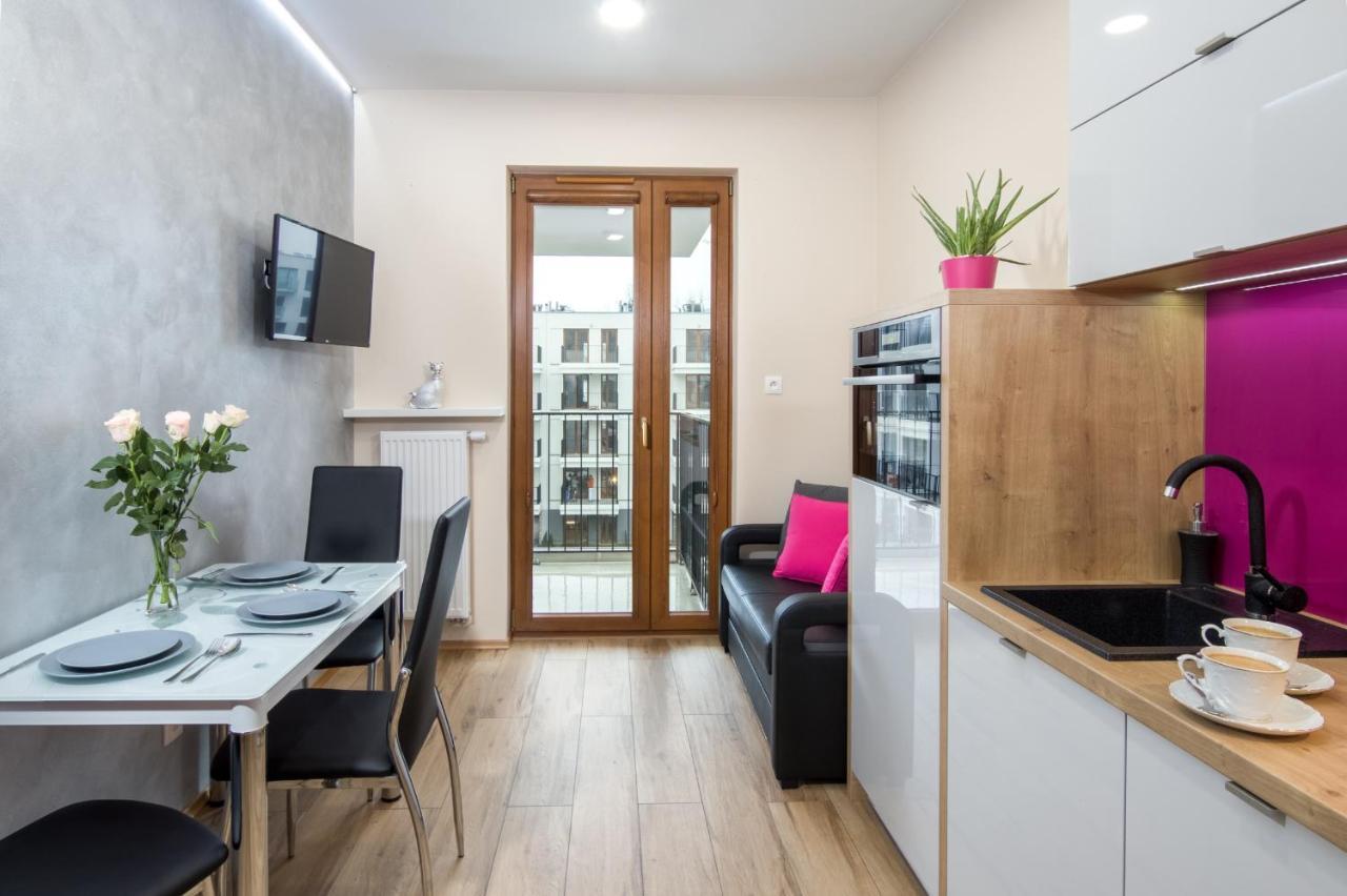 Angel Apartament Krakow Bagian luar foto