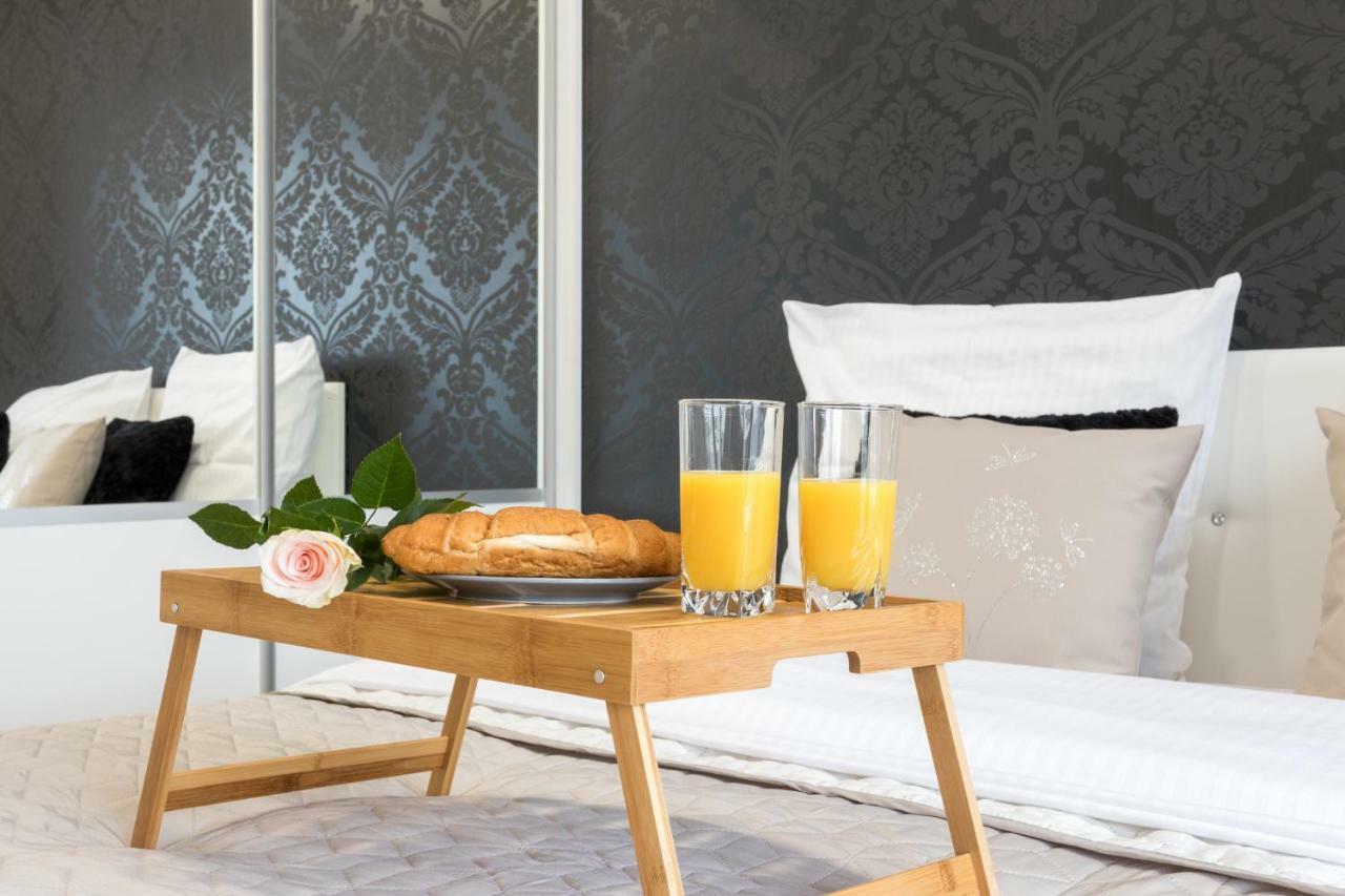 Angel Apartament Krakow Bagian luar foto