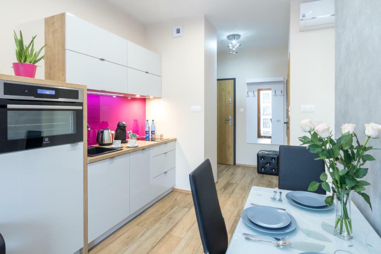 Angel Apartament Krakow Bagian luar foto